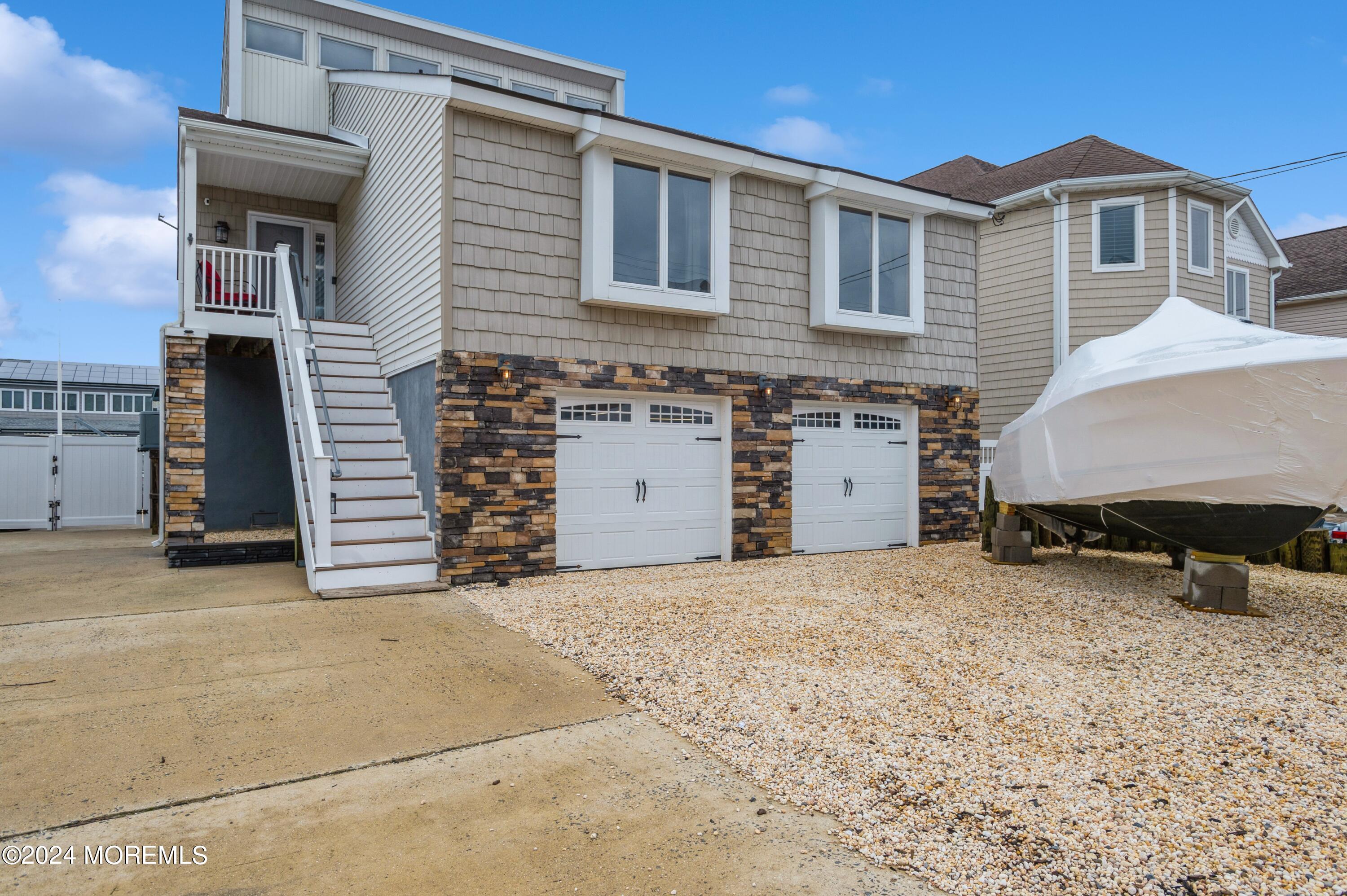 Bayview Dr, Toms River, NJ 08753