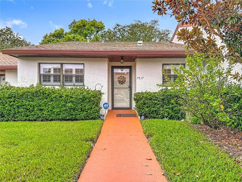 105-7837 Radcliffe Cir, PORT RICHEY, FL, 34668-5941 | Card Image