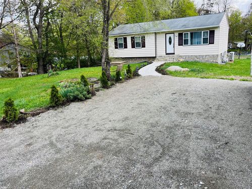19 Cedar Ln, Wingdale, NY, 12594-1339 | Card Image