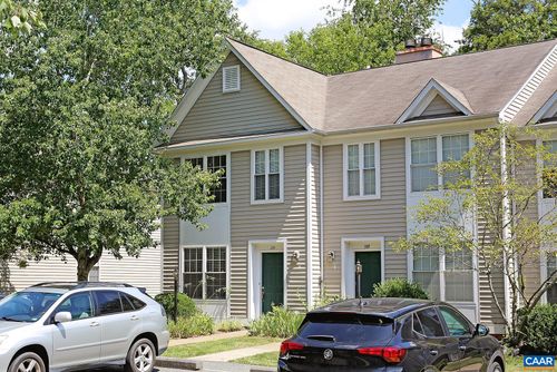 3339 Worth Xing, CHARLOTTESVILLE, VA, 22911-7484 | Card Image