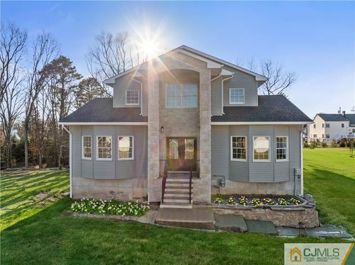 3 Yorkshire Pl, Parlin, NJ, 08859-1617 | Card Image