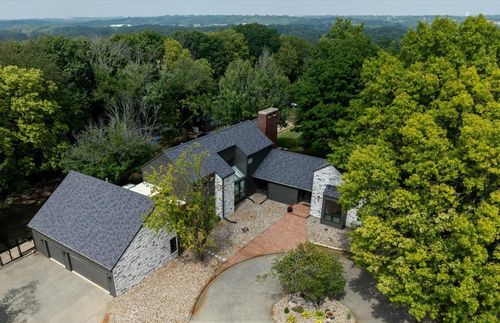 12251 Maffitt Lake Rd, Cumming, IA, 50061-1009 | Card Image