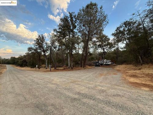18891 Tanglewood Hollow Way, Grass Valley, CA, 95949-7733 | Card Image