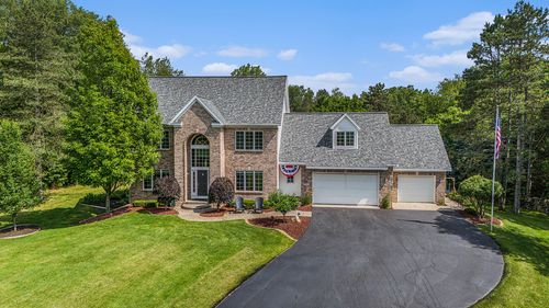 10310 E Rivershore Dr Se, Alto, MI, 49302-9243 | Card Image