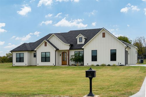 3020 Addison Rowen Ct, Sherman, TX, 75090-2334 | Card Image