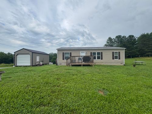 90 Deer Trail Cir, Jamestown, KY, 42629-2004 | Card Image