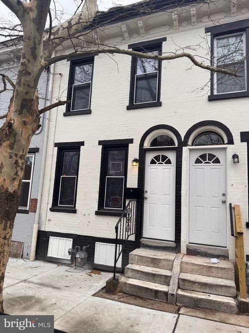 1006 N Pine St, WILMINGTON, DE, 19801-4032 | Card Image
