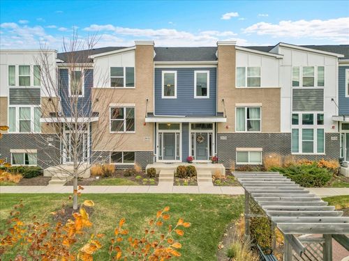 29W710 Everton Dr, Warrenville, IL, 60555-3646 | Card Image