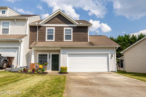 44-10867 Carpenter Run Ln, Knoxville, TN, 37932-2494 | Card Image