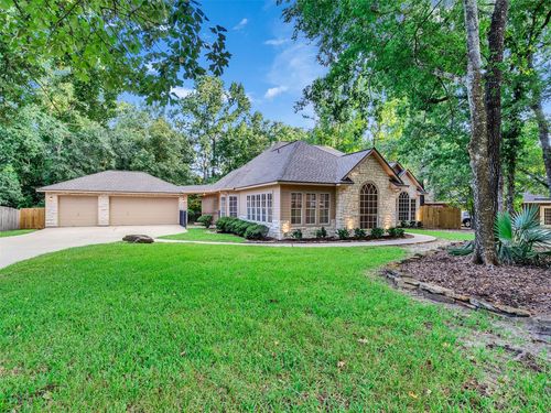 2312 Carriage Run E, Conroe, TX, 77384-3304 | Card Image