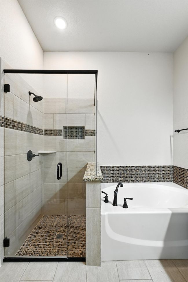 3829 Honey Grove Dr, House other with 4 bedrooms, 3 bathrooms and null parking in Midlothian TX | Image 21