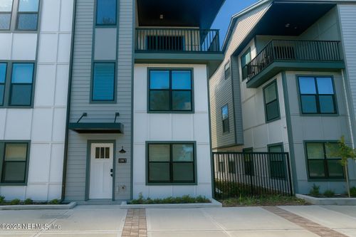 1063 Farwell St, Jacksonville, FL, 32204-1520 | Card Image