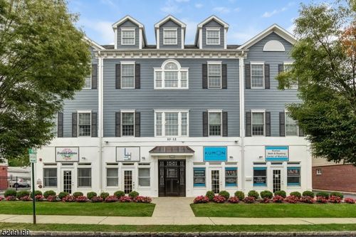 apt-k-10 Elmer St, Madison, NJ, 07940-1875 | Card Image