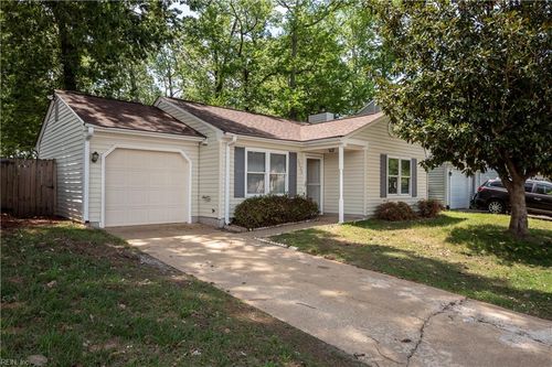5025 Cliffony Dr, Virginia Beach, VA, 23464-6456 | Card Image