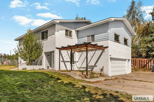 485 Gardner Dr, Blackfoot, ID, 83221-3928 | Card Image