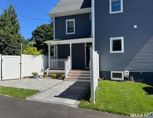 b-220 West Ave, Darien, CT, 06820-4203 | Card Image