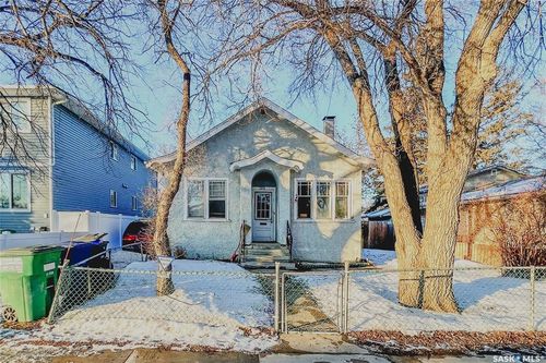 132 109th St W, Saskatoon, SK, S7N1R2 | Card Image