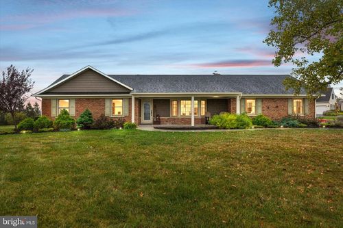 800 Haldeman Rd, Schwenksville, PA, 19473-2108 | Card Image