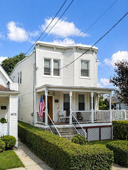 1fl-14717 15th Ave, Whitestone, NY, 11357-2453 | Card Image