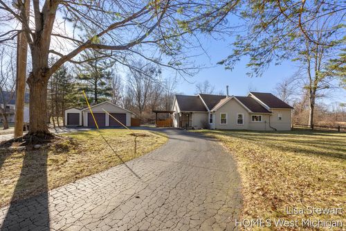 4011 Buttrick Ave, Ada, MI, 49301-9328 | Card Image