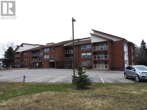 402-115 Toivo St, Thunder Bay, ON, P7B6N9 | Card Image