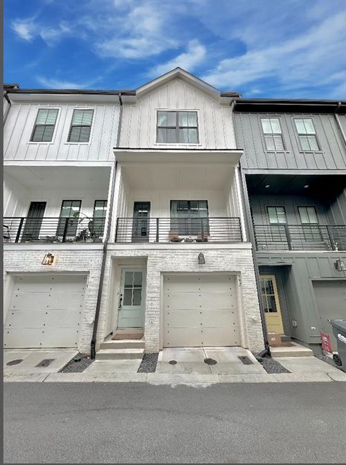 192 Chestnut Cir, Atlanta, GA, 30342-4351 | Card Image