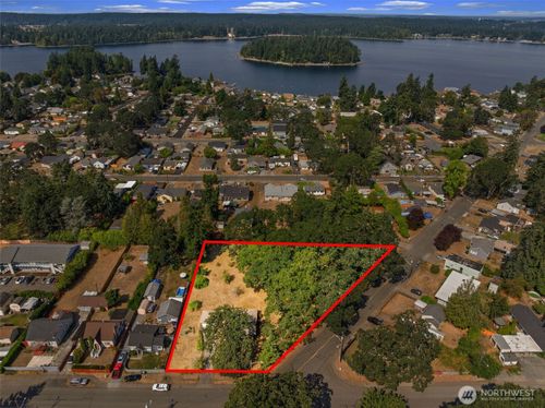 15202 Washington Ave Sw, Lakewood, WA, 98498-2099 | Card Image