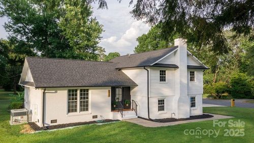 5900 Oakwielde Ct, Mint Hill, NC, 28227-5217 | Card Image
