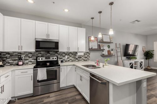 135-2821 S Skyline, Mesa, AZ, 85212-2155 | Card Image