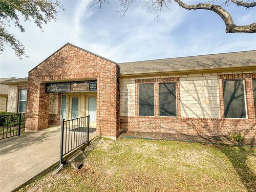 301-15901 Central Commerce Drive, Pflugerville, TX, 78660 | Card Image