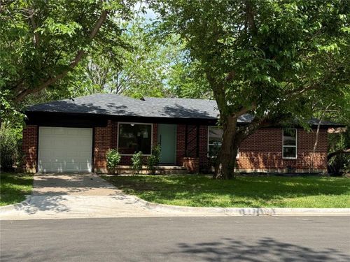 1812 Carlton St, Denton, TX, 76201-2536 | Card Image