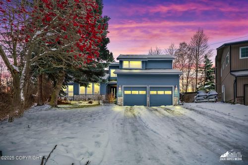 4301 Seeley Cir, Anchorage, AK, 99502-1957 | Card Image