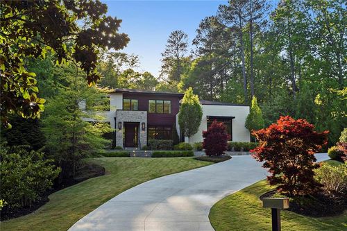 4930 Northway Dr, Sandy Springs, GA, 30342-2426 | Card Image