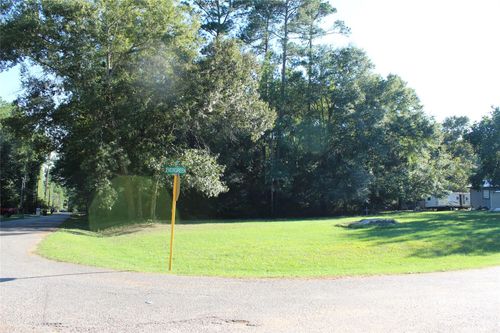 000 Evergreen Ln, Montgomery, TX, 77356 | Card Image