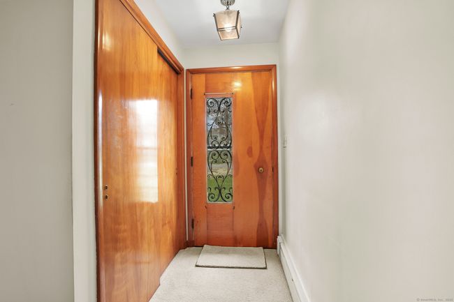50 Poplar St, House other with 3 bedrooms, 2 bathrooms and null parking in Trumbull CT | Image 17