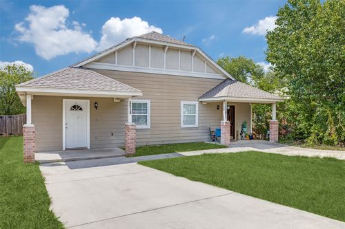 3518 8th Ave, Fort Worth, TX, 76110-4902 | Card Image