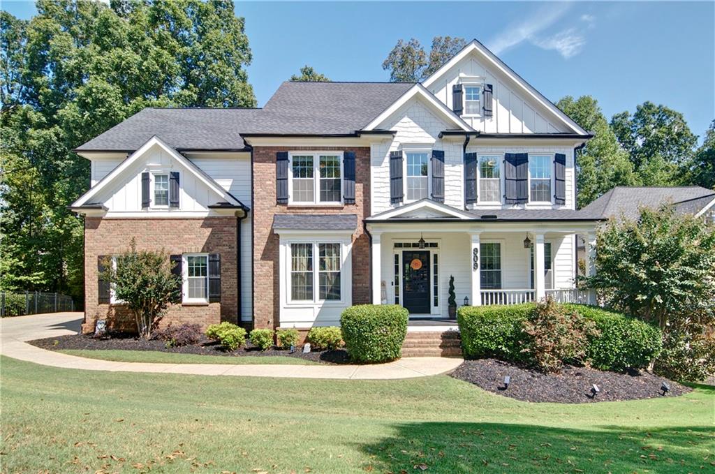 Landsdowne Cv, Canton, GA 30115