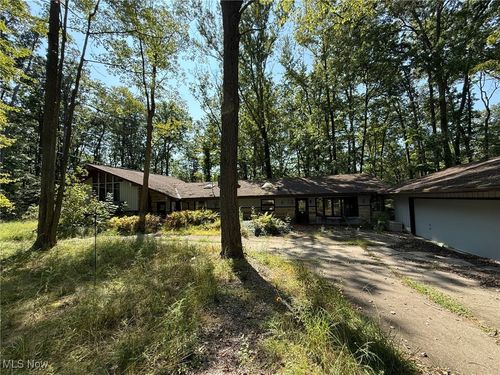 16663 Main Market Rd, West Farmington, OH, 44491-9631 | Card Image