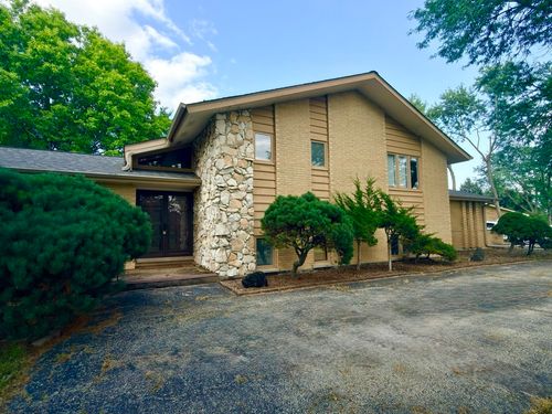 7826 Dunham Rd, Downers Grove, IL, 60516-4702 | Card Image