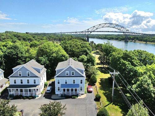 3-3 Honora Ln, Bourne, MA, 02532-3471 | Card Image