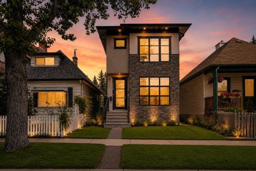 1018 20 Ave Se, Calgary, AB, T2G1M6 | Card Image