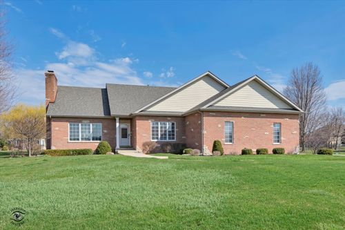 1138 Game Trl S, Bourbonnais, IL, 60914-9358 | Card Image