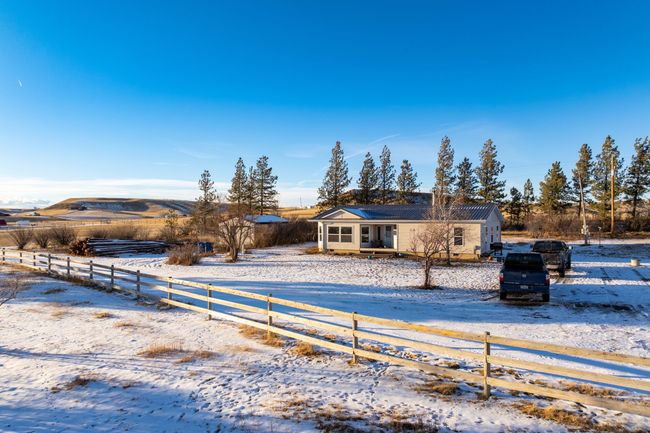 81 Open Buckle Rd, House other with 3 bedrooms, 2 bathrooms and null parking in Vaughn MT | Image 26