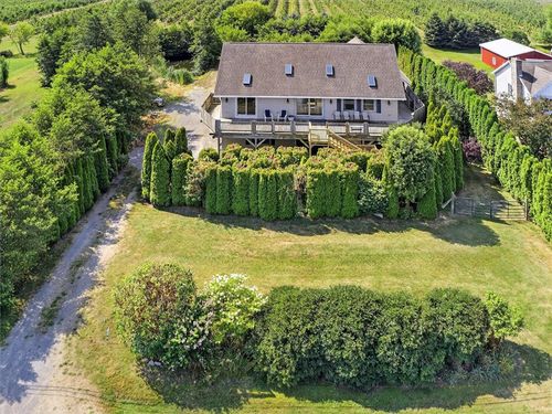 14462 Lakeshore Rd, Kent, NY, 14477-9706 | Card Image