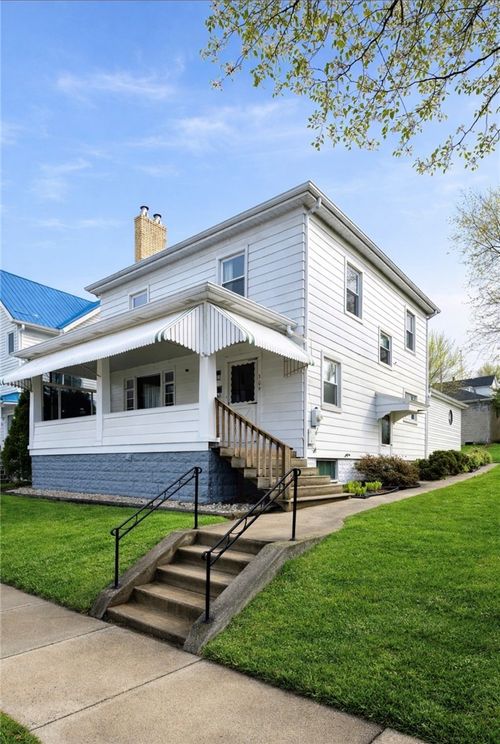 309 Emerson St, Vandergrift, PA, 15690-1517 | Card Image