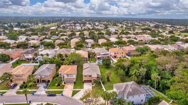 251 Saratoga Blvd E, House other with 4 bedrooms, 3 bathrooms and null parking in Royal Palm Beach FL | Image 46