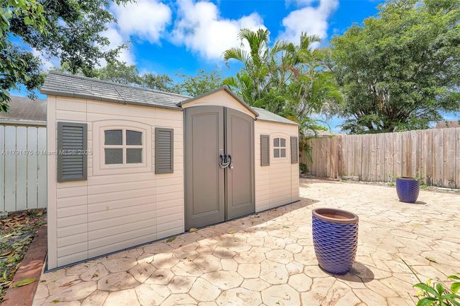 18982 Cloud Lake Cir, House other with 2 bedrooms, 2 bathrooms and null parking in Boca Raton FL | Image 39