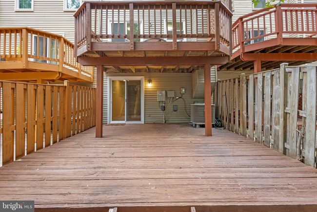 7470 Laurel Oak Ct, Townhouse with 2 bedrooms, 3 bathrooms and null parking in SPRINGFIELD VA | Image 34