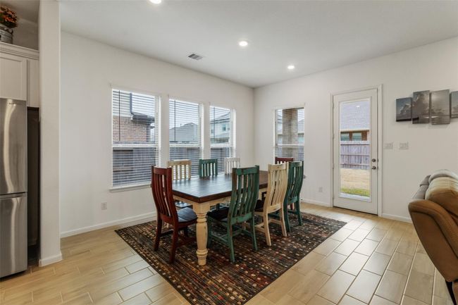 You could choose to have a smaller breakfast table or large dining table depending on your needs. | Image 20