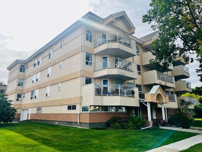 301 - 5101 51 Ave, Condo with 2 bedrooms, 2 bathrooms and 1 parking in Vermilion AB | Image 1